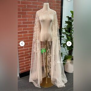 Elegant Floral Lace Bridal Cape